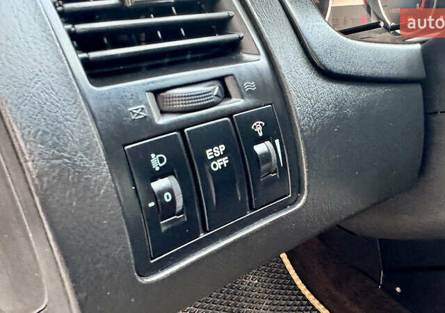 Серый Хендай Купе, объемом двигателя 2 л и пробегом 133 тыс. км за 5350 $, фото 46 на Automoto.ua