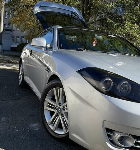 Сірий Хендай Купе, об'ємом двигуна 1.98 л та пробігом 195 тис. км за 6700 $, фото 1 на Automoto.ua