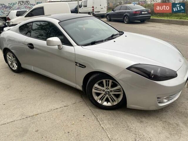 Сірий Хендай Купе, об'ємом двигуна 1.98 л та пробігом 195 тис. км за 6800 $, фото 20 на Automoto.ua