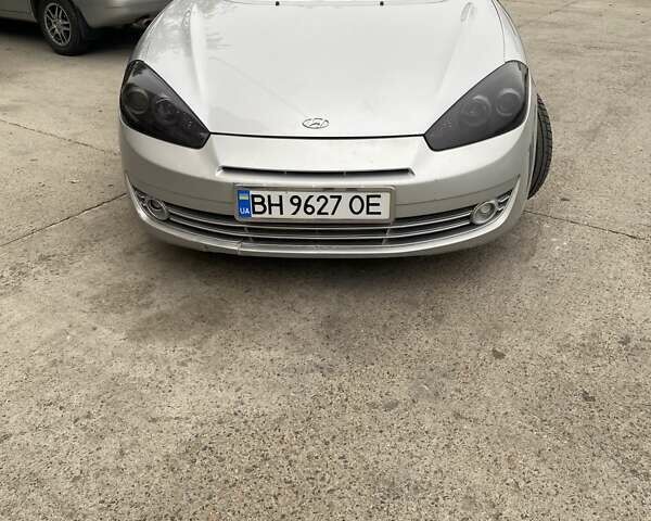 Сірий Хендай Купе, об'ємом двигуна 1.98 л та пробігом 195 тис. км за 6800 $, фото 2 на Automoto.ua