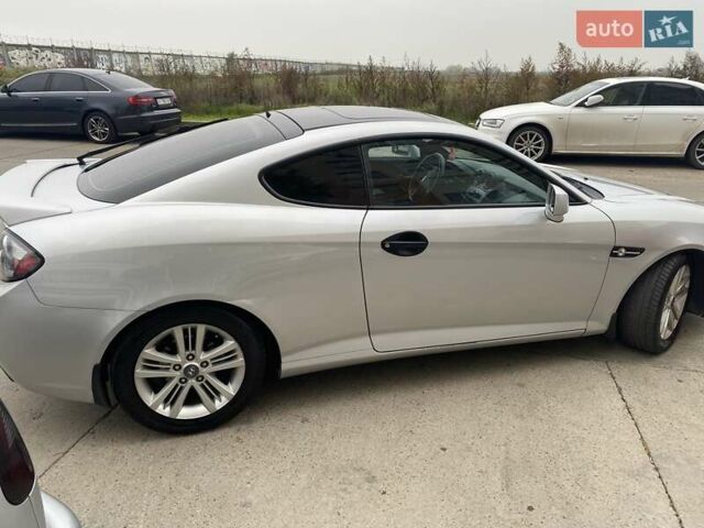 Сірий Хендай Купе, об'ємом двигуна 1.98 л та пробігом 195 тис. км за 6800 $, фото 24 на Automoto.ua