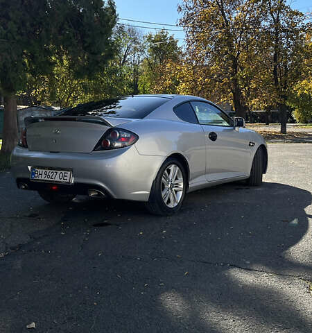 Сірий Хендай Купе, об'ємом двигуна 1.98 л та пробігом 195 тис. км за 6700 $, фото 18 на Automoto.ua