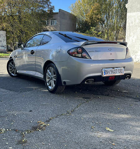 Сірий Хендай Купе, об'ємом двигуна 1.98 л та пробігом 195 тис. км за 6700 $, фото 27 на Automoto.ua