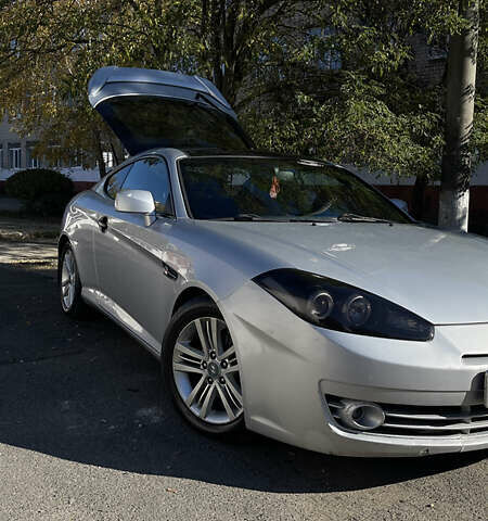 Сірий Хендай Купе, об'ємом двигуна 1.98 л та пробігом 195 тис. км за 6700 $, фото 4 на Automoto.ua