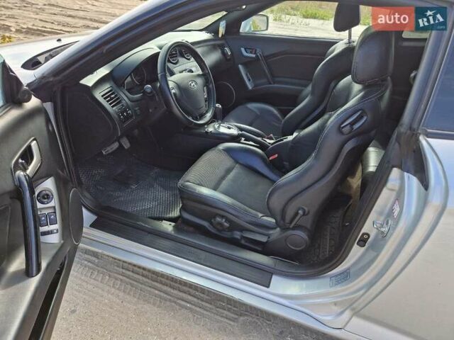 Хендай Купе 2008 в Вилково на Automoto.ua Серый Хендай Купе, объемом двигателя 1.98 л и пробегом 194 тыс. км за 5500 $, фото 6 на Automoto.ua