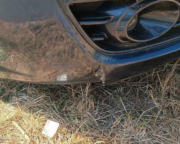 Синий Хендай Купе, объемом двигателя 2.66 л и пробегом 165 тыс. км за 6900 $, фото 3 на Automoto.ua