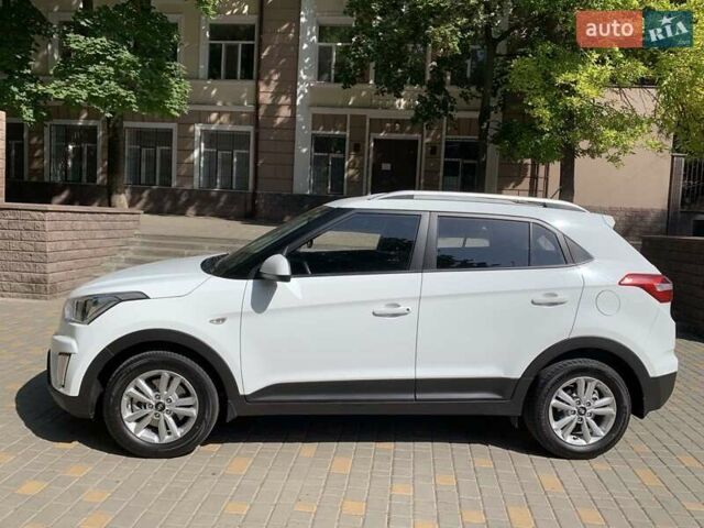 Белый Хендай Крета, объемом двигателя 2 л и пробегом 128 тыс. км за 13900 $, фото 8 на Automoto.ua