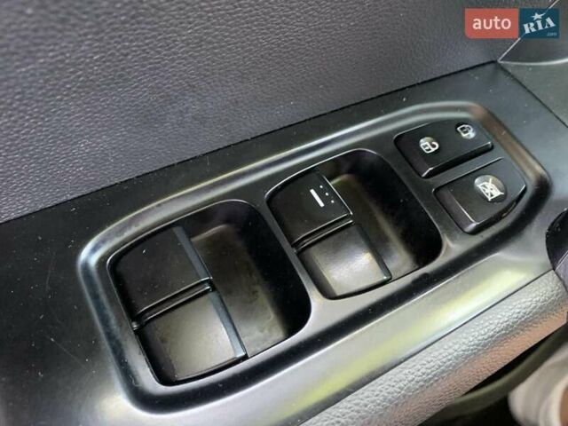 Белый Хендай Крета, объемом двигателя 2 л и пробегом 128 тыс. км за 13900 $, фото 25 на Automoto.ua