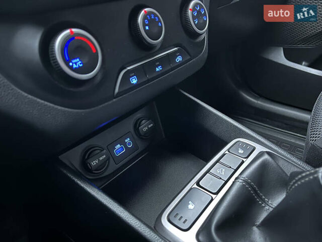 Коричневий Хендай Крета, об'ємом двигуна 1.59 л та пробігом 68 тис. км за 12999 $, фото 24 на Automoto.ua