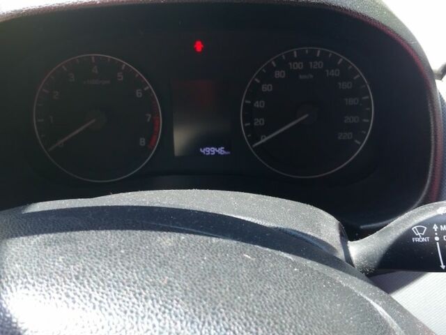 Серый Хендай Крета, объемом двигателя 1.6 л и пробегом 53 тыс. км за 13000 $, фото 1 на Automoto.ua