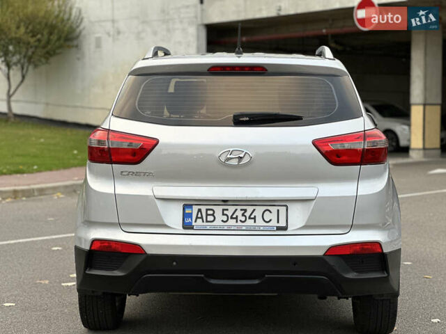 Хендай Крета 2016 в Киеве на Automoto.ua Серый Хендай Крета, объемом двигателя 1.6 л и пробегом 121 тыс. км за 14800 $, фото 13 на Automoto.ua