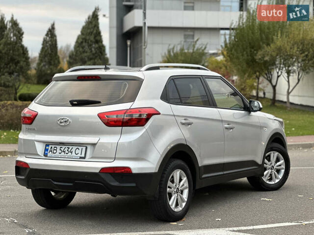Хендай Крета 2016 в Киеве на Automoto.ua Серый Хендай Крета, объемом двигателя 1.6 л и пробегом 121 тыс. км за 14800 $, фото 12 на Automoto.ua