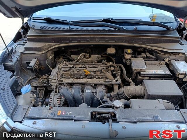 Серый Хендай Крета, объемом двигателя 2 л и пробегом 100 тыс. км за 16500 $, фото 6 на Automoto.ua