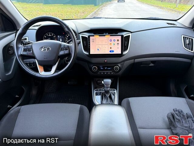 Серый Хендай Крета, объемом двигателя 1.6 л и пробегом 69 тыс. км за 16300 $, фото 7 на Automoto.ua