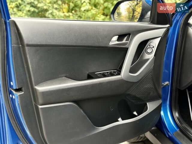 Синий Хендай Крета, объемом двигателя 1.59 л и пробегом 137 тыс. км за 13500 $, фото 28 на Automoto.ua