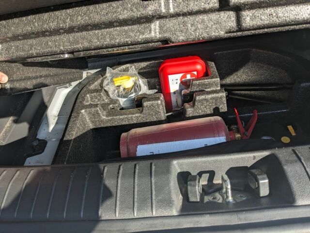 Белый Хендай Другая, объемом двигателя 0 л и пробегом 33 тыс. км за 15900 $, фото 21 на Automoto.ua