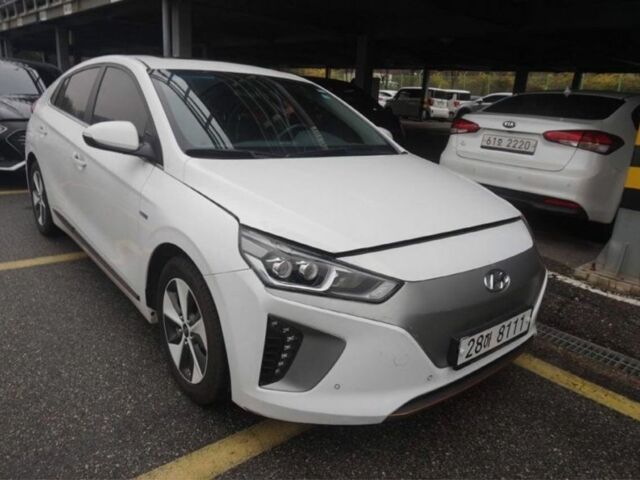 Белый Хендай Другая, объемом двигателя 0 л и пробегом 70 тыс. км за 3800 $, фото 1 на Automoto.ua