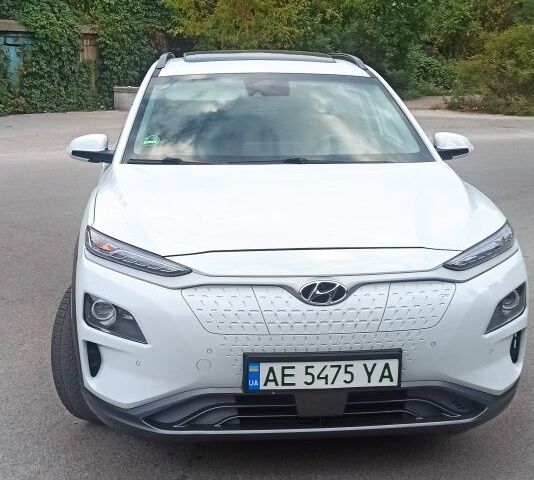 Белый Хендай Другая, объемом двигателя 0 л и пробегом 118 тыс. км за 17500 $, фото 2 на Automoto.ua