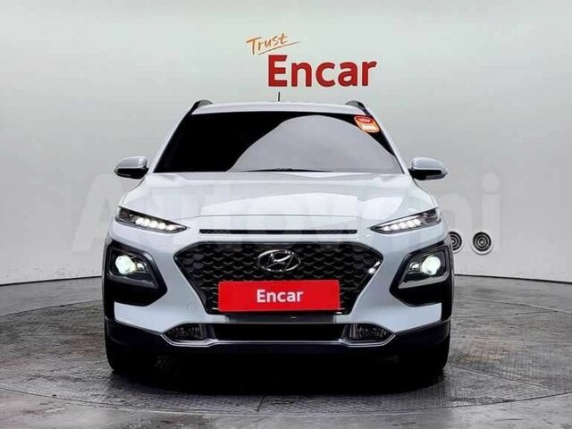 Білий Хендай Інша, об'ємом двигуна 1.6 л та пробігом 129 тис. км за 11500 $, фото 1 на Automoto.ua