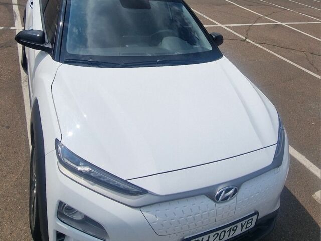 Белый Хендай Другая, объемом двигателя 0 л и пробегом 95 тыс. км за 15500 $, фото 4 на Automoto.ua