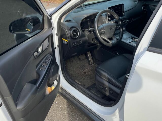 Білий Хендай Інша, об'ємом двигуна 0 л та пробігом 98 тис. км за 16500 $, фото 10 на Automoto.ua