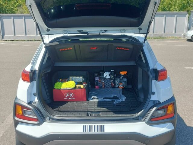 Белый Хендай Другая, объемом двигателя 1.6 л и пробегом 40 тыс. км за 20300 $, фото 16 на Automoto.ua