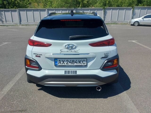 Белый Хендай Другая, объемом двигателя 1.6 л и пробегом 40 тыс. км за 20300 $, фото 2 на Automoto.ua