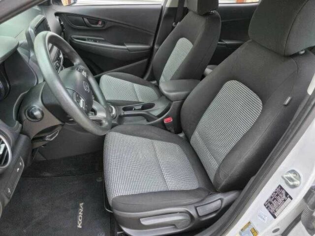 Білий Хендай Інша, об'ємом двигуна 2 л та пробігом 78 тис. км за 6000 $, фото 8 на Automoto.ua