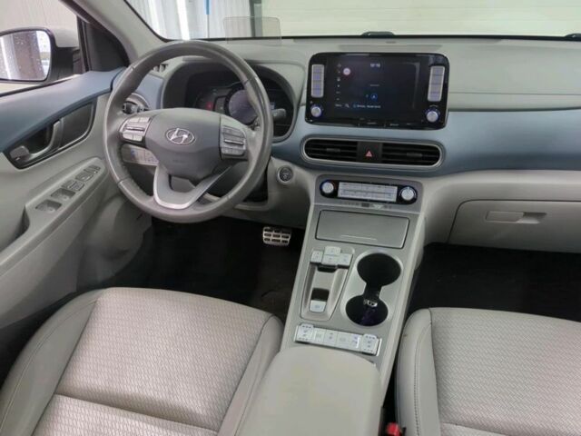 Белый Хендай Другая, объемом двигателя 0 л и пробегом 121 тыс. км за 15953 $, фото 4 на Automoto.ua