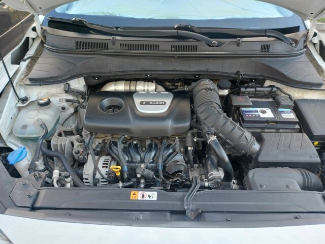 Белый Хендай Другая, объемом двигателя 1.6 л и пробегом 40 тыс. км за 20300 $, фото 17 на Automoto.ua