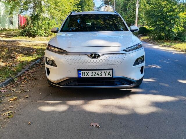 Белый Хендай Другая, объемом двигателя 0 л и пробегом 107 тыс. км за 16500 $, фото 2 на Automoto.ua