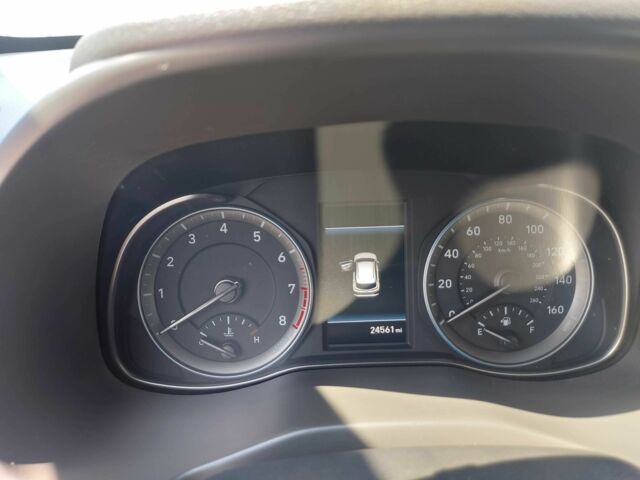 Белый Хендай Другая, объемом двигателя 1.6 л и пробегом 40 тыс. км за 20300 $, фото 12 на Automoto.ua