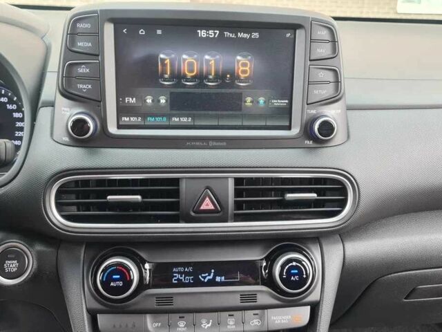 Білий Хендай Інша, об'ємом двигуна 1.6 л та пробігом 98 тис. км за 17500 $, фото 8 на Automoto.ua