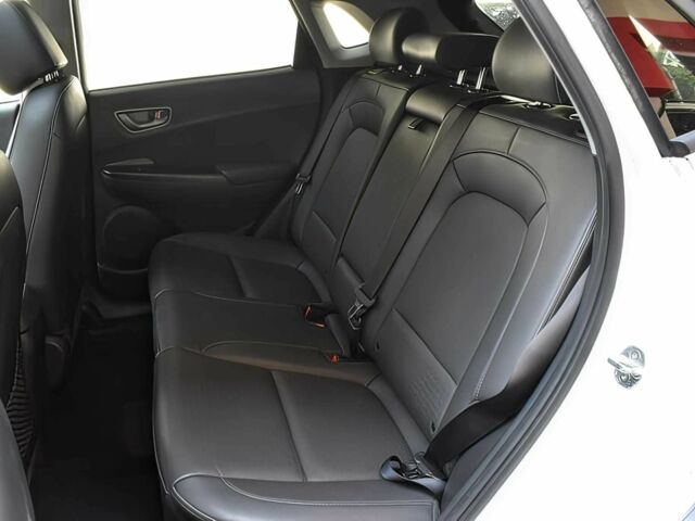 Белый Хендай Другая, объемом двигателя 0 л и пробегом 49 тыс. км за 12000 $, фото 13 на Automoto.ua