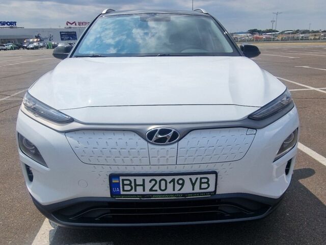 Белый Хендай Другая, объемом двигателя 0 л и пробегом 95 тыс. км за 15500 $, фото 8 на Automoto.ua