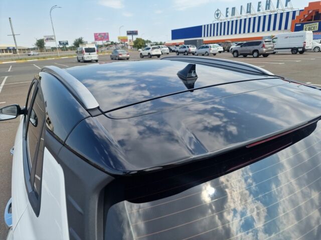 Белый Хендай Другая, объемом двигателя 0 л и пробегом 95 тыс. км за 15500 $, фото 16 на Automoto.ua