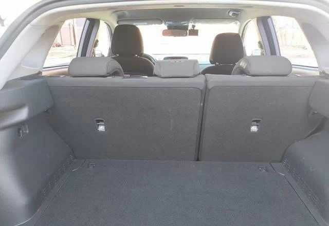 Белый Хендай Другая, объемом двигателя 2 л и пробегом 110 тыс. км за 9300 $, фото 5 на Automoto.ua