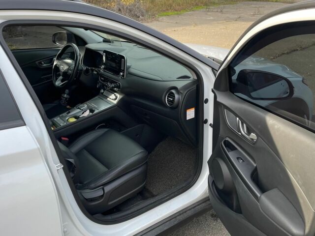 Білий Хендай Інша, об'ємом двигуна 0 л та пробігом 98 тис. км за 16500 $, фото 12 на Automoto.ua