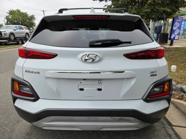 Белый Хендай Другая, объемом двигателя 1.6 л и пробегом 49 тыс. км за 15000 $, фото 5 на Automoto.ua