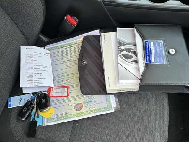 Белый Хендай Другая, объемом двигателя 0 л и пробегом 109 тыс. км за 16204 $, фото 8 на Automoto.ua