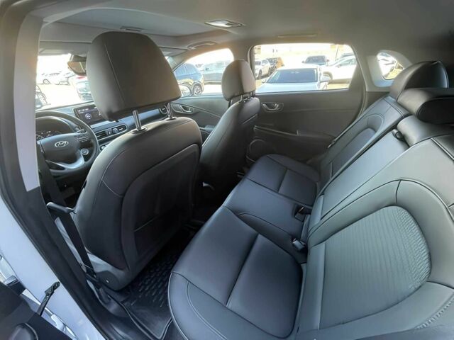 Белый Хендай Другая, объемом двигателя 0 л и пробегом 45 тыс. км за 9600 $, фото 11 на Automoto.ua