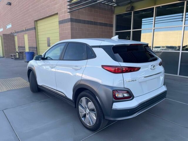 Белый Хендай Другая, объемом двигателя 0 л и пробегом 45 тыс. км за 9600 $, фото 5 на Automoto.ua