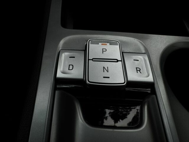 Белый Хендай Другая, объемом двигателя 0 л и пробегом 103 тыс. км за 17699 $, фото 10 на Automoto.ua