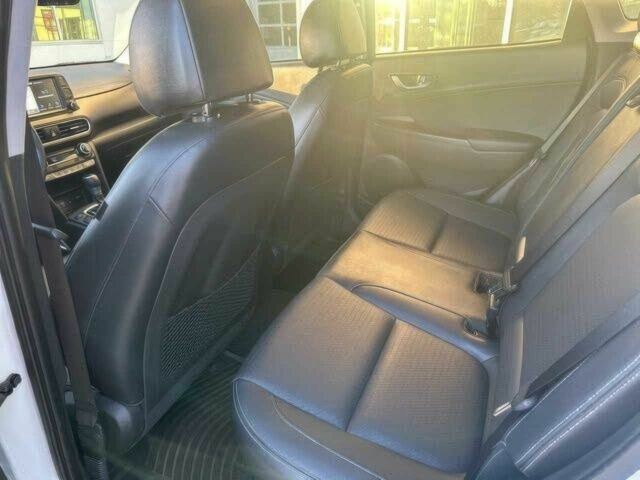 Белый Хендай Другая, объемом двигателя 1.6 л и пробегом 38 тыс. км за 4500 $, фото 10 на Automoto.ua