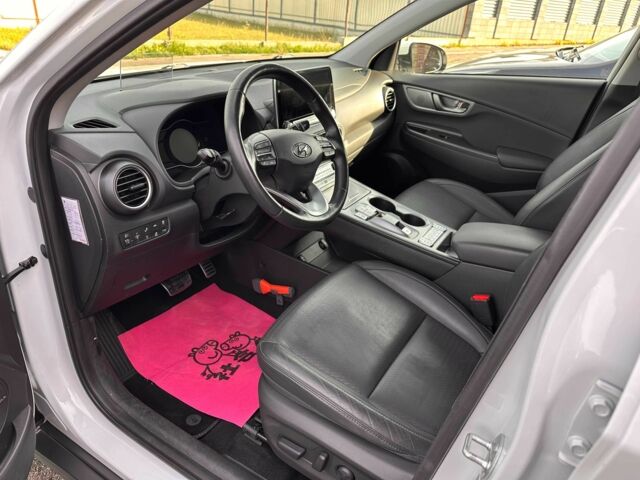 Белый Хендай Другая, объемом двигателя 0 л и пробегом 68 тыс. км за 17750 $, фото 21 на Automoto.ua