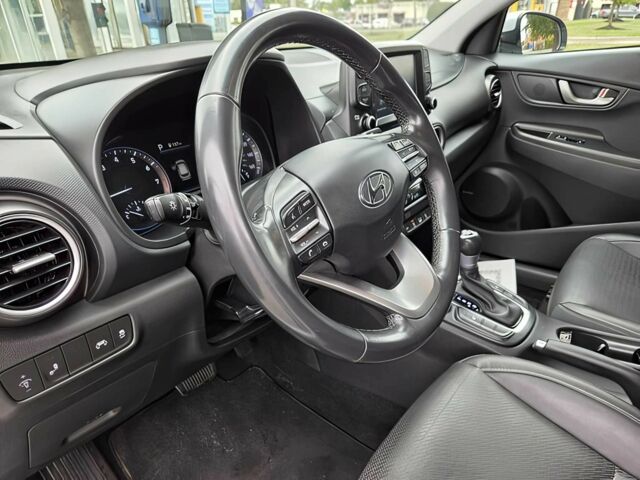 Белый Хендай Другая, объемом двигателя 1.6 л и пробегом 49 тыс. км за 15000 $, фото 9 на Automoto.ua