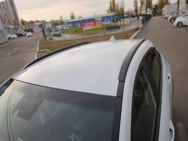 Білий Хендай Інша, об'ємом двигуна 0 л та пробігом 134 тис. км за 17777 $, фото 22 на Automoto.ua