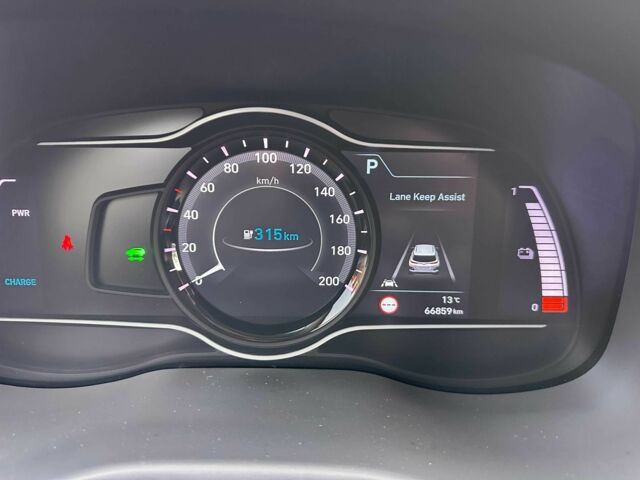 Белый Хендай Другая, объемом двигателя 0 л и пробегом 68 тыс. км за 17750 $, фото 18 на Automoto.ua