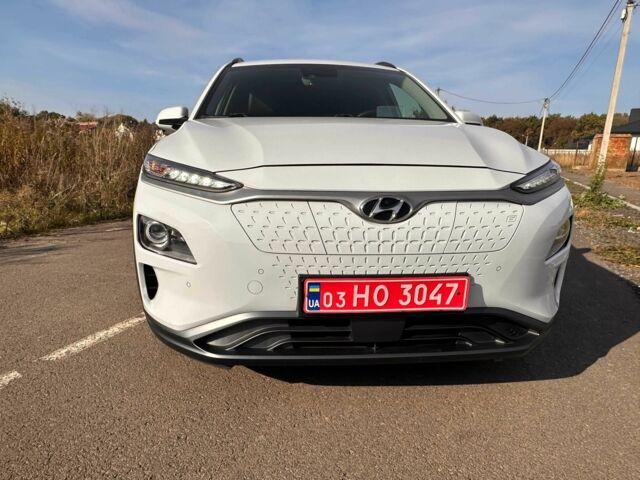 Белый Хендай Другая, объемом двигателя 0 л и пробегом 68 тыс. км за 17750 $, фото 1 на Automoto.ua