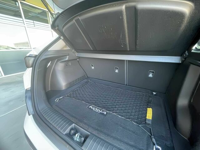 Белый Хендай Другая, объемом двигателя 0 л и пробегом 45 тыс. км за 9600 $, фото 13 на Automoto.ua